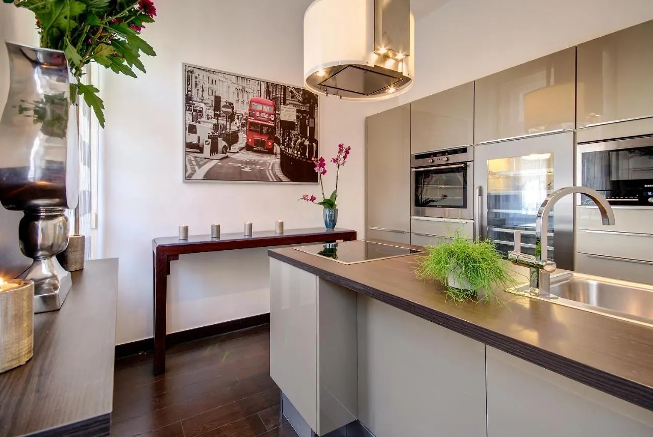 Luxury Paulay Street Apartment Budapest 0*,