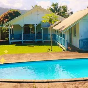 Tevihouse 2 Bedrooms House Or-and Bungalow With Pool Taravao