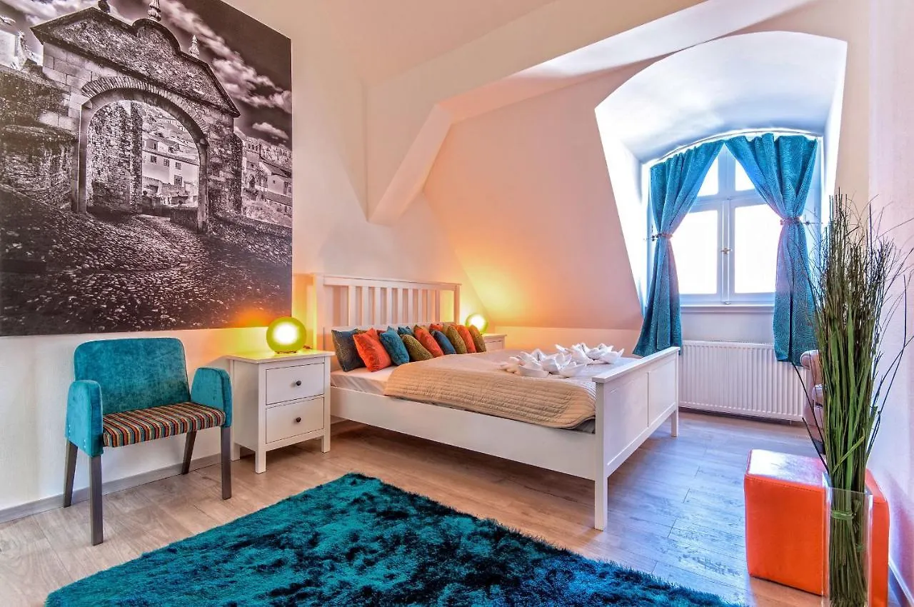 Luxury Paulay Street Apartment Budapest
